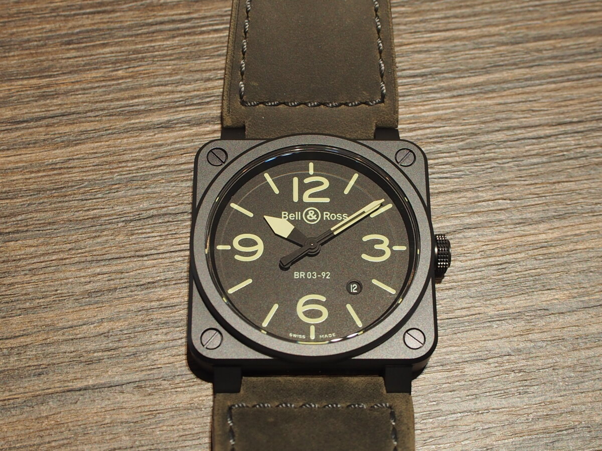 【ベル＆ロスフェア開催中】パイロットウォッチを代表する角形時計　～BR 03-92 GREY LUM～-BELL&ROSS -P6102901