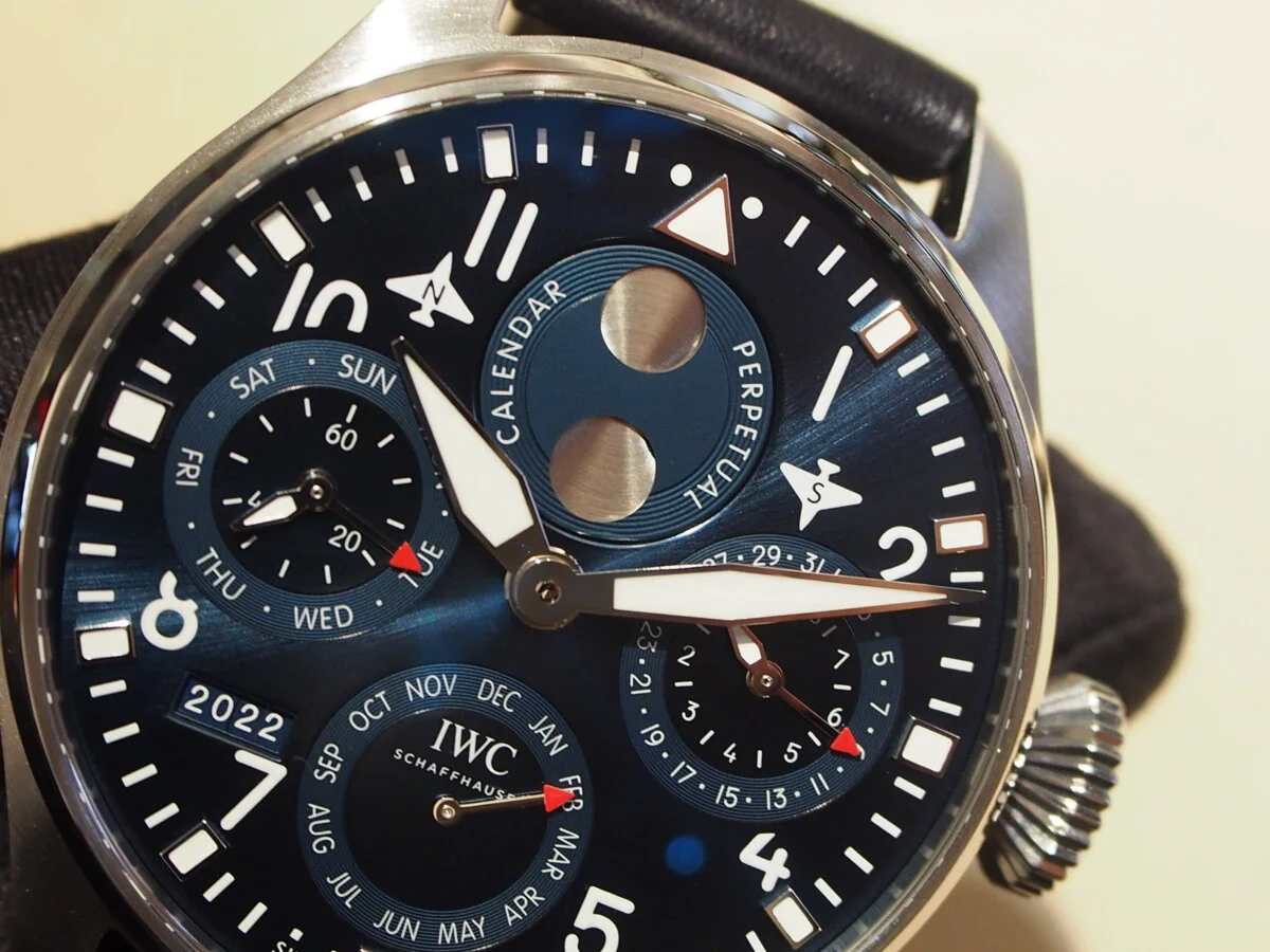 【IWC】大迫力なケースサイズと複雑機構の組み合わせ「ビッグ・パイロット・ウォッチ・パーペチュアル・カレンダー」-IWC -P5091928-1