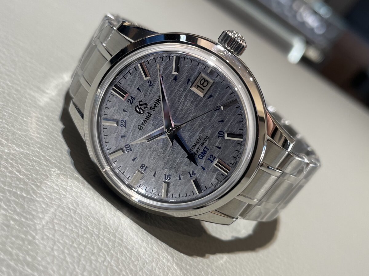 【グランドセイコー】待ち遠しい季節を先取り！さざ波文字盤で差がつく「SBGJ249」-Grand Seiko -S__28712971