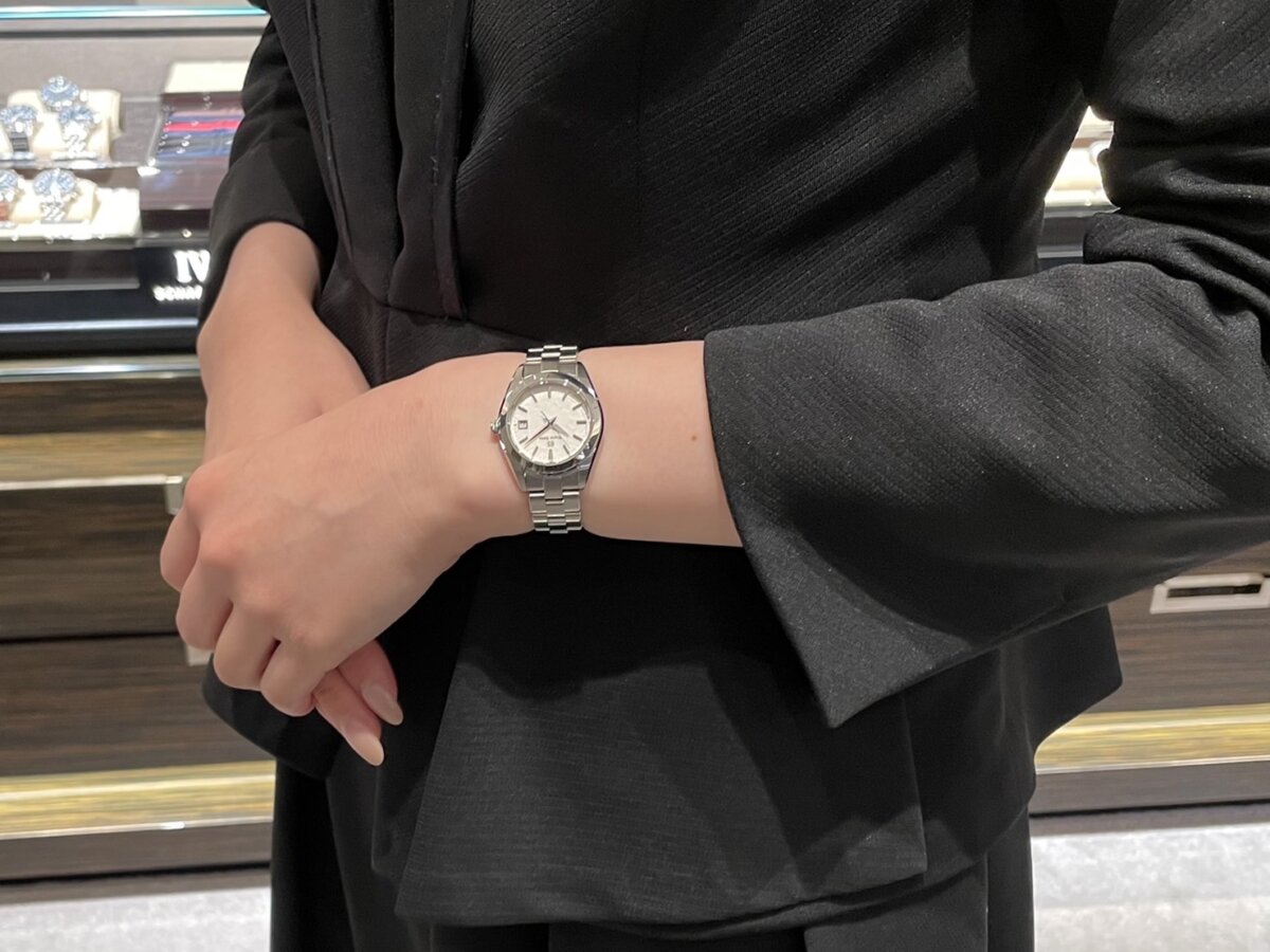 【グランドセイコー】女性スタッフがおすすめするレディスモデル「STGF359」-Grand Seiko -S__29147141