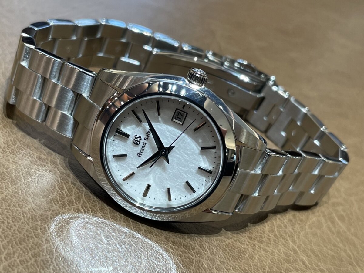 【グランドセイコー】女性スタッフがおすすめするレディスモデル「STGF359」-Grand Seiko -S__29147147