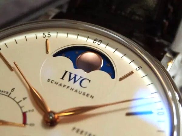 【告知】IWC価格改定(値上げ)のお知らせ-IWC -h2b7iw8c
