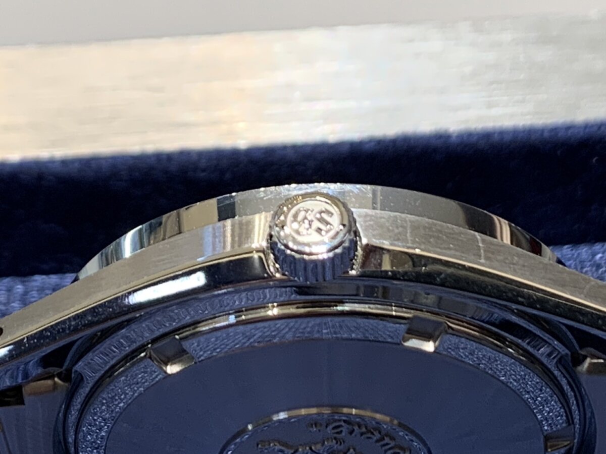 【グランドセイコー】GSのクオーツ式時計は高いのか問題～SBGP003～-Grand Seiko -S__33439759