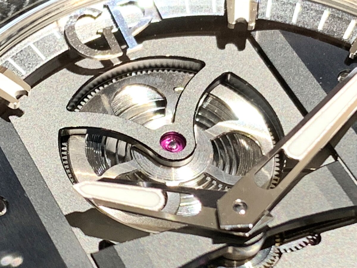 【ジラール・ぺルゴ】他のブランドでは作れない時計！？～フリー ブリッジ～-GIRARD-PERREGAUX -3-1