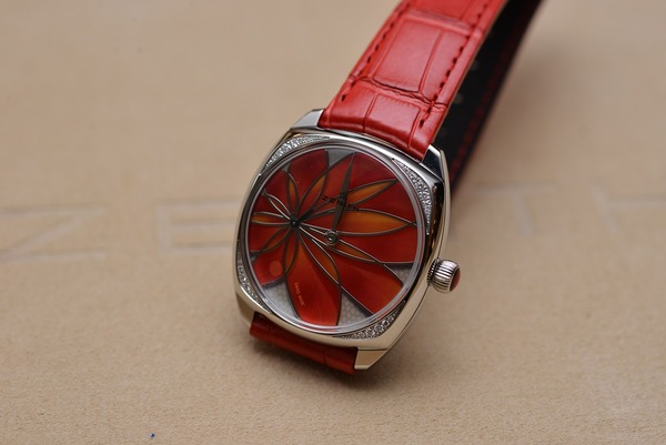 【ZENITH】2015SIHH新作 スター 33MM フラワー　16.1970.681/34.C756