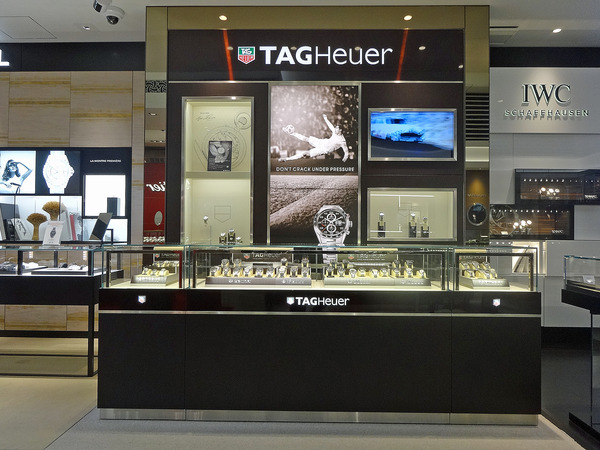 TAGHeuer2015年新作、限定生産モデル入荷致しました！WAR201E.BA0723-TAG Heuer -3a4e6656-s
