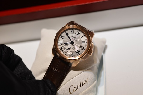 Cartier2015新作　カリブルドゥカルティエ　３８mm-Cartier 〉SIHH -4d7bd917-s