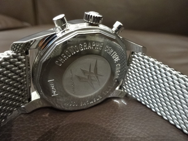 世界を腕にする美しい時計-BREITLING -7b5e9a55-s