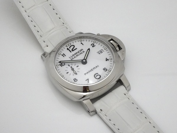 ホワイトの時計はいかがですか？-etc・・・ -d154a5c3-s