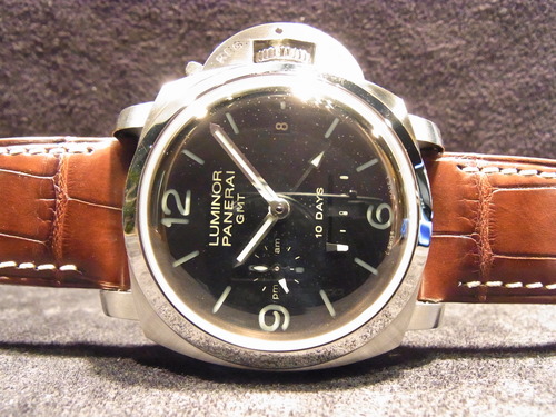 今日のRADO（ラドー）はr5.5 XXLは想像以上のカッコよさ