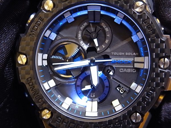 G-SHOCK カーボンベゼルが人気のG-STEEL(Gスチール)「GST-B100XA