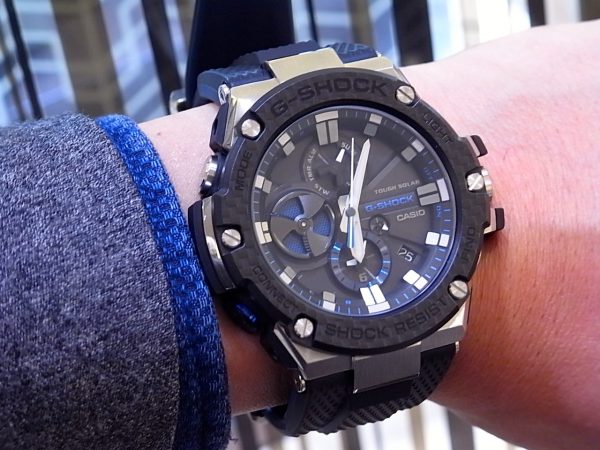 G-SHOCK　カーボンベゼル　GST-B100X　　G-STEEL