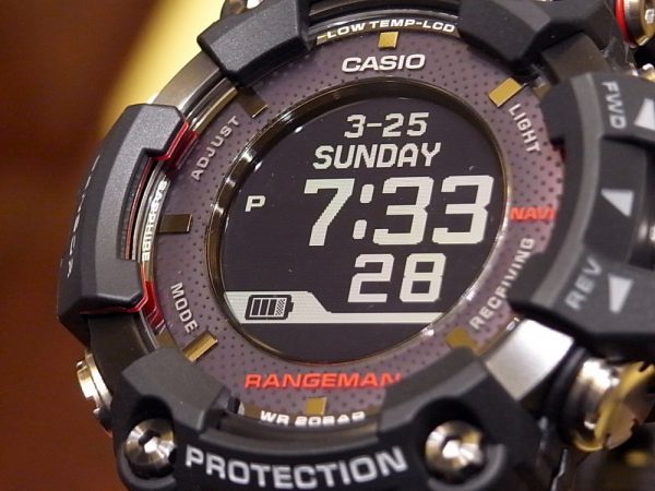 G-SHOCK 「MASTER OF G マスターオブG」から、新 ワイヤレス充電を採用した「RANGEMAN レンジマン」GPR-B1000-1JR が入荷！ - G-SHOCK 