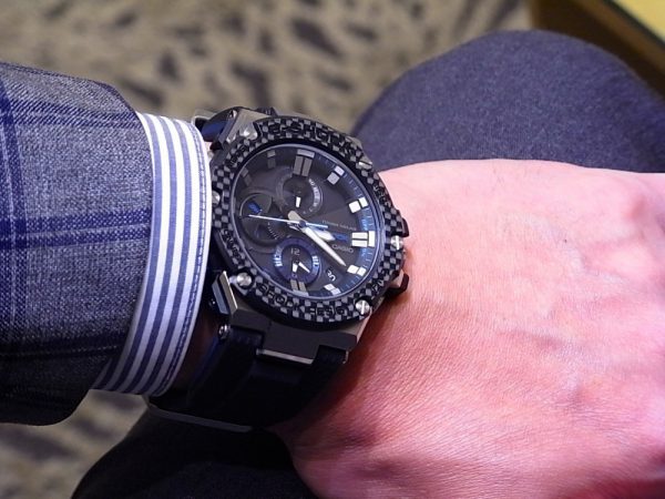 G-SHOCK カーボンベゼルが人気のG-STEEL(Gスチール)「GST-B100XA