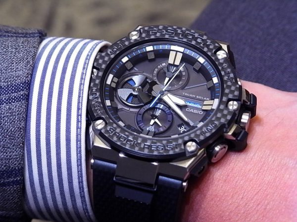 G-SHOCK カーボンベゼルが人気のG-STEEL（Gスチール）「GST-B100XA ...