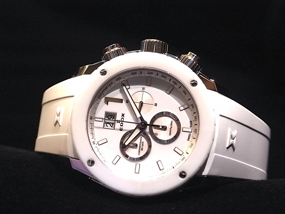 EDOX クロノ セラミックベゼル 白 電池交換したばかり - 腕時計(アナログ)