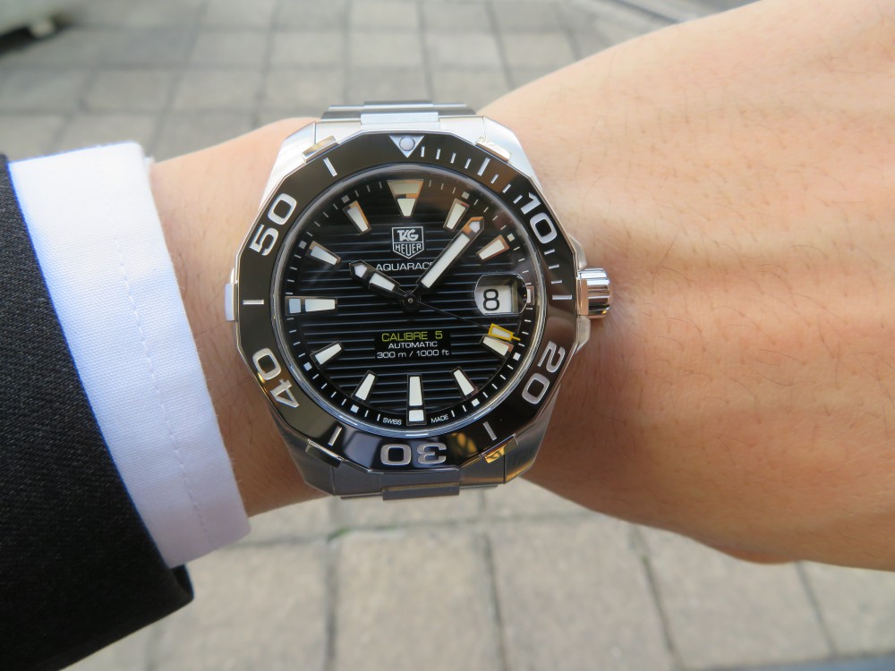 タグホイヤー TAGHeuer アクアレーサー キャリバー５ AQUARACER-