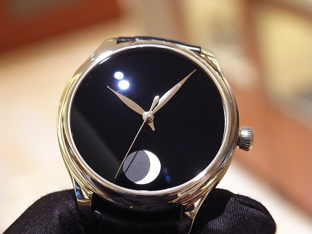 世界で最も黒い「ベンタブラック」文字盤の時計 H.モーザー 限定50本 - H.Moser＆Cie. 