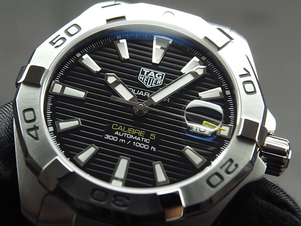 TAGHeuer AQUARACER CALIBRE 5 41ミリ