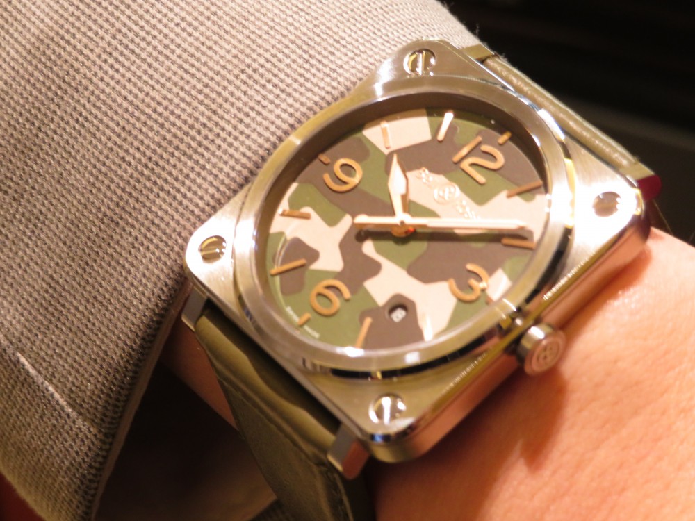 ベル＆ロスからカモフラージュ柄がオシャレな女性にぴったり！「BRS GREEN CAMOUFLAGE」 - Bell＆Ross 