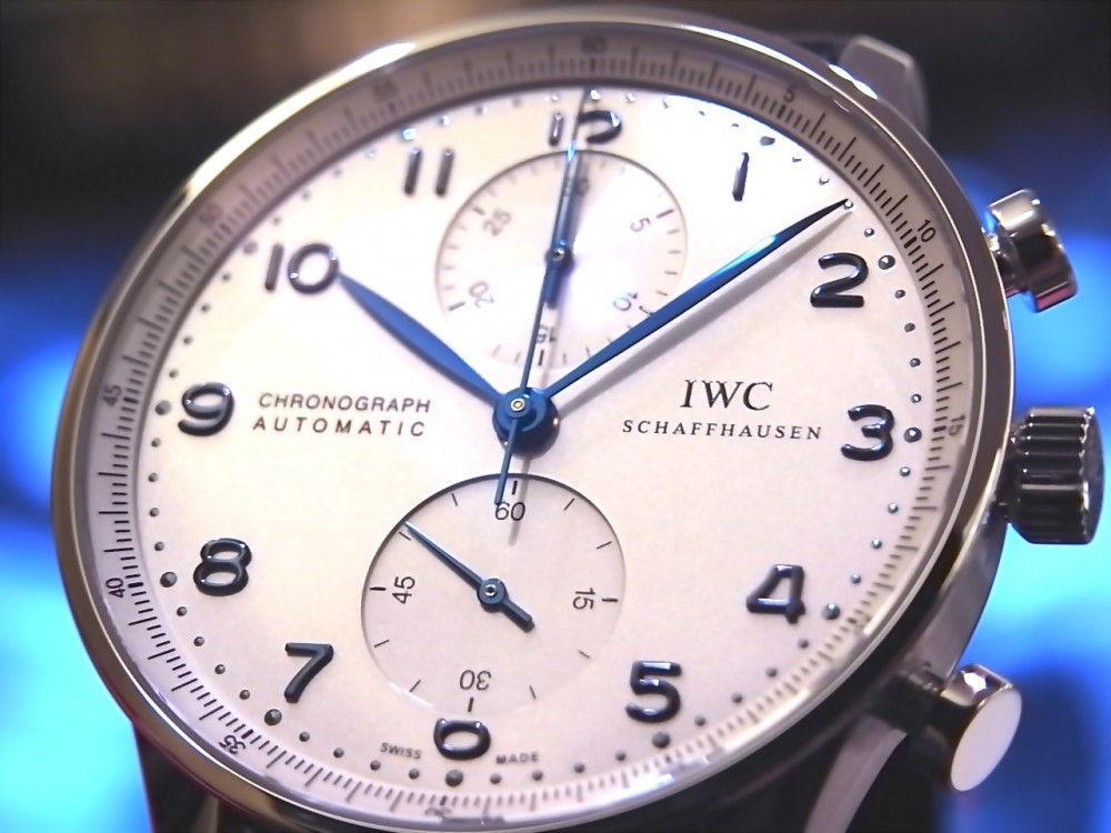 IWC "ブルーの針"が美しい「ポルトギーゼ・クロノグラフ」IW371446 - IWC 