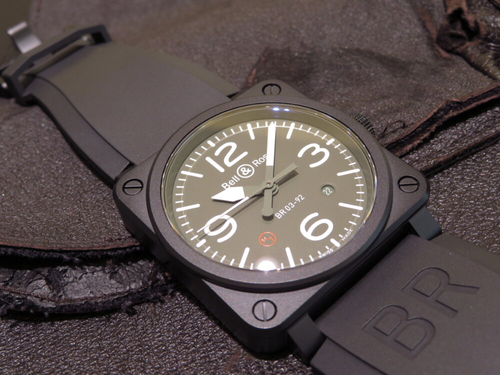 ミリタリーテイストを色濃く反映したモデル！ ベル&ロス「BR 03-92 MILITARY TYPE」BR0392-MIL-CE - Bell＆Ross 