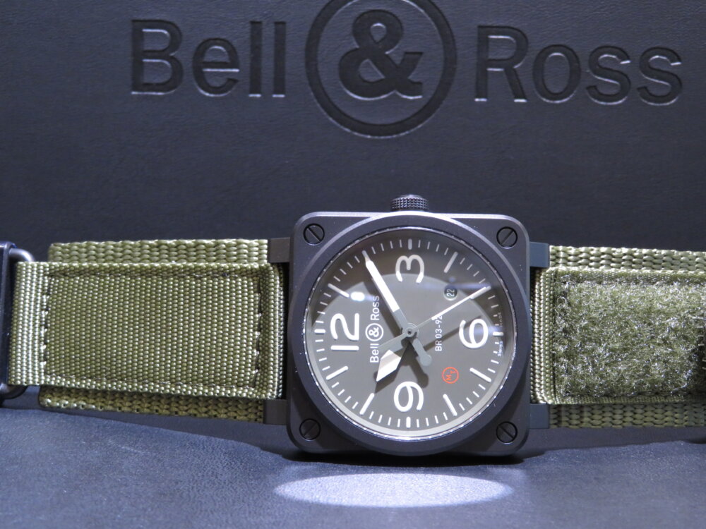 ミリタリーテイストを色濃く反映したモデル！ ベル&ロス「BR 03-92 MILITARY TYPE」BR0392-MIL-CE - Bell＆Ross 