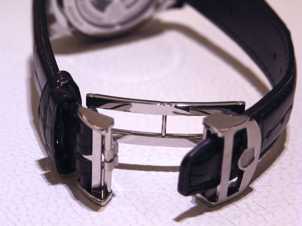 iwc 両開きバックル-
