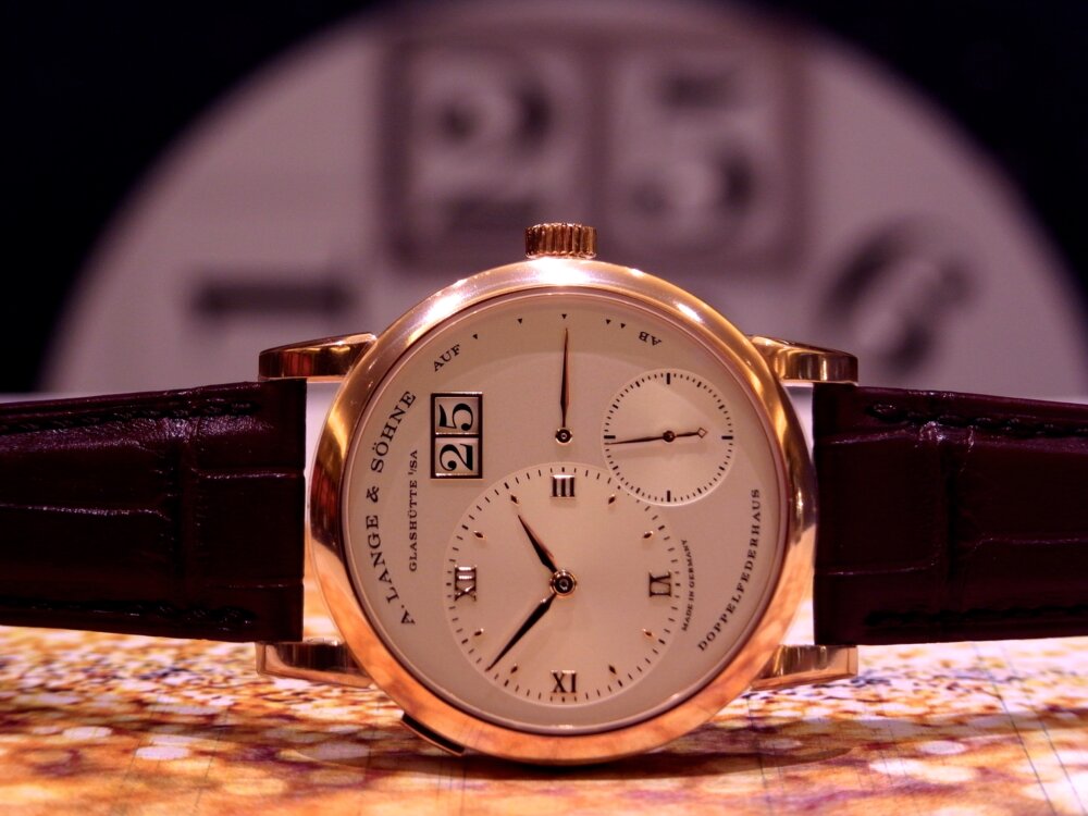 上品な大人の男性に相応しい、ドイツ時計より”ランゲ１＝LS1914AD” - A.LANGE＆SÖHNE（取扱い終了） 