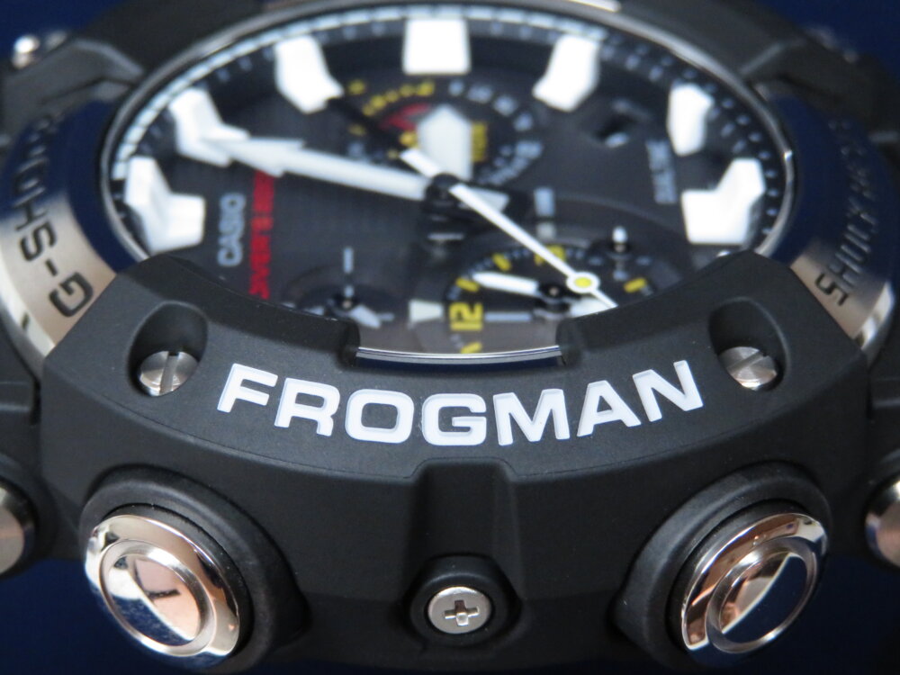 素材、構造を新たに。革新のフルアナログモデル FROGMAN「GWF-A1000 ...