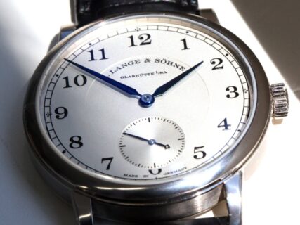 懐中時計からデザイン要素を多数取り入れた、A.ランゲ＆ゾーネ 1815