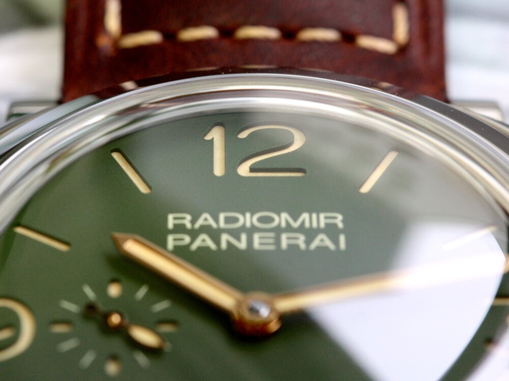PANERAI（パネライ）希少なグリーン文字盤の「ラジオミール 45mm」PAM00995 が入荷しました - PANERAI（取扱い終了） 