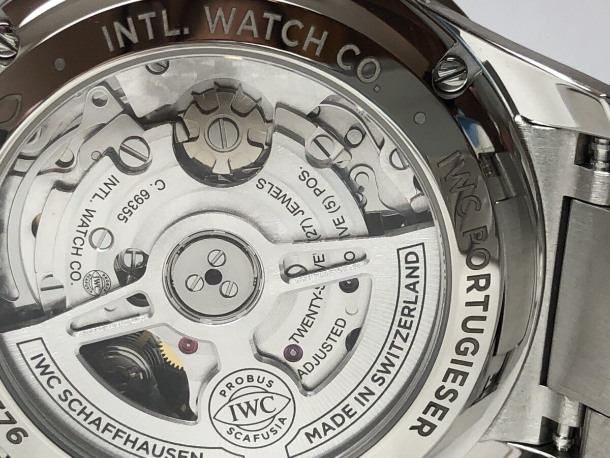 【IWC】ポルトギーゼ・クロノグラフ IW371617のブレスレットがもたらす上質な腕時計体験 - IWC 