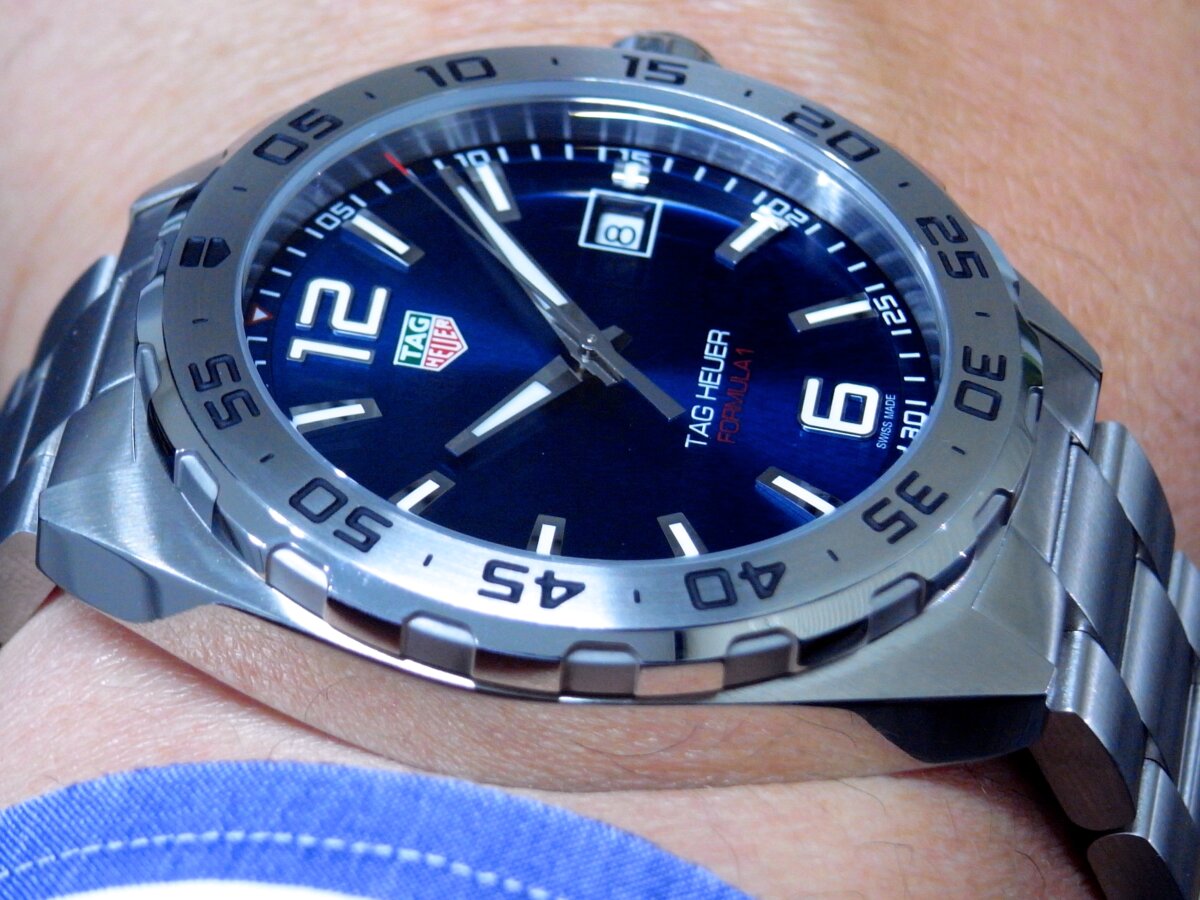 【タグ・ホイヤー】 プロ仕様の腕時計で魅力的な時を刻もう！：フォーミュラ 1 - TAG Heuer 