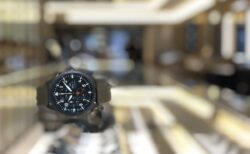 IWC　“トップガン”卒業生の為の希少な腕時計「パイロット・ウォッチ・クロノグラフ・トップガン・“SFTI”」