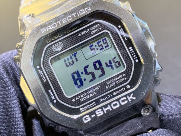 【G-SHOCK】初代モデルをオマージュした『GMW-B5000』 ｜ oomiya 心斎橋店ブログ - 正規輸入時計専門店