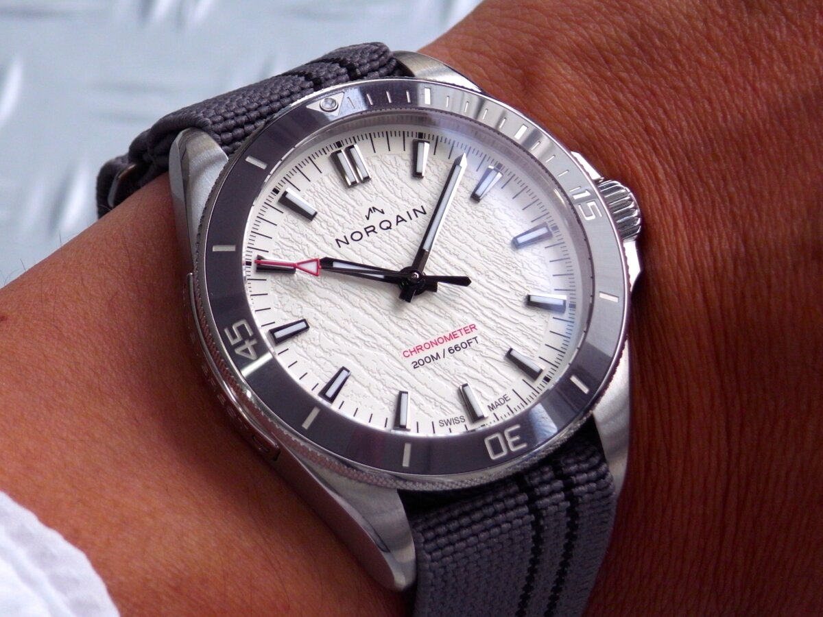 ノルケイン2021年新作モデル「アドベンチャー ネベレスト 40mm