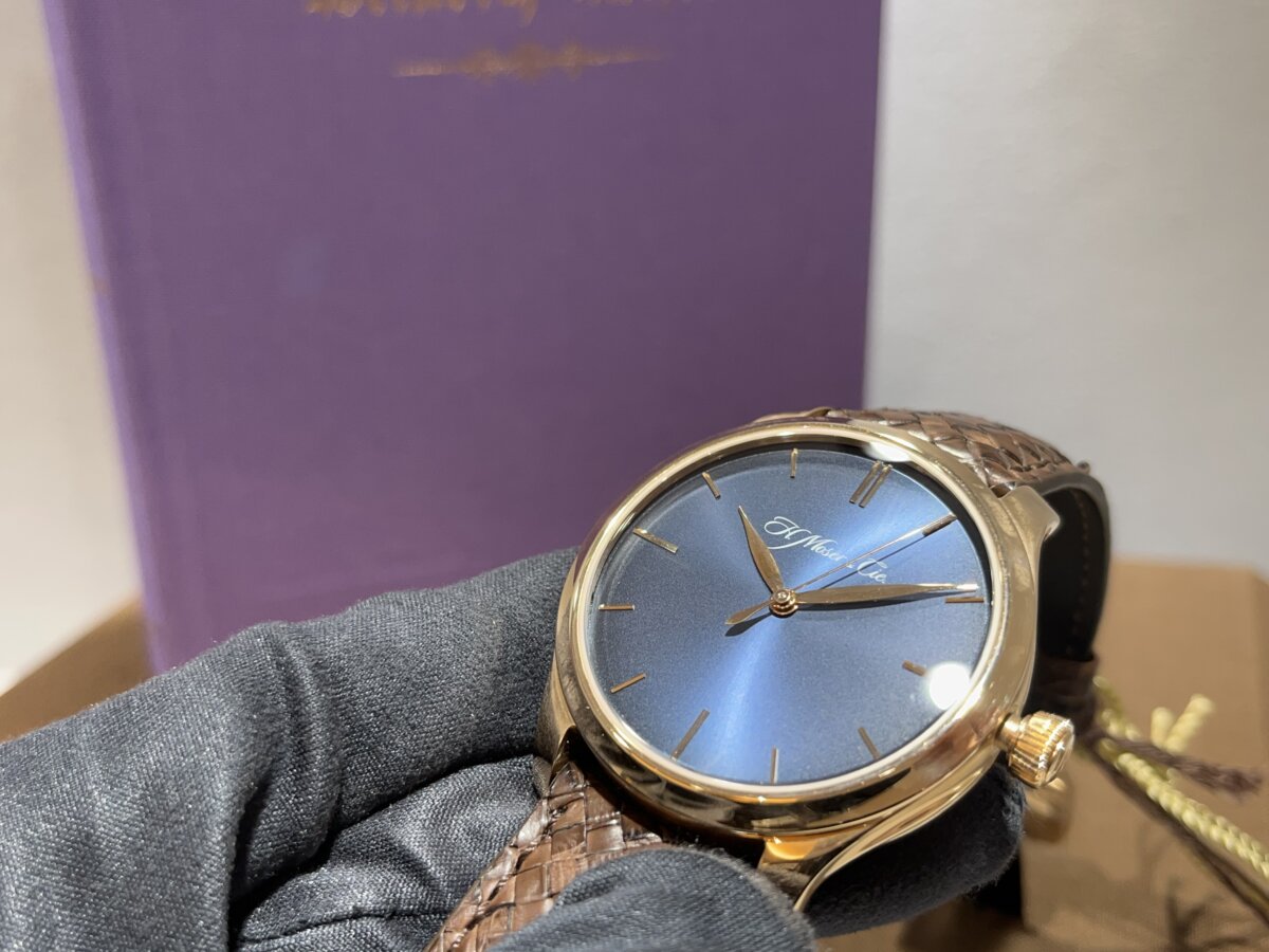 ミッドナイトブルーが圧巻 フュメダイヤル！ - H.Moser＆Cie. その他 