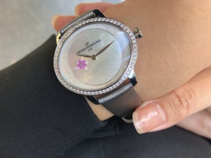 【ジラール・ペルゴ】女性専用機械式時計！きらきら輝くキャッツアイをご紹介！