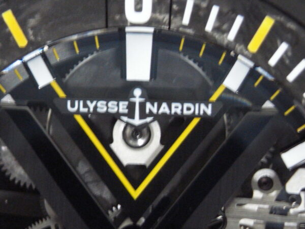 【ユリス・ナルダン】カーボン素材やスケルトン文字盤を採用した、未来のダイバーズウオッチ「ダイバー X スケルトン」 - ULYSSE NARDIN 