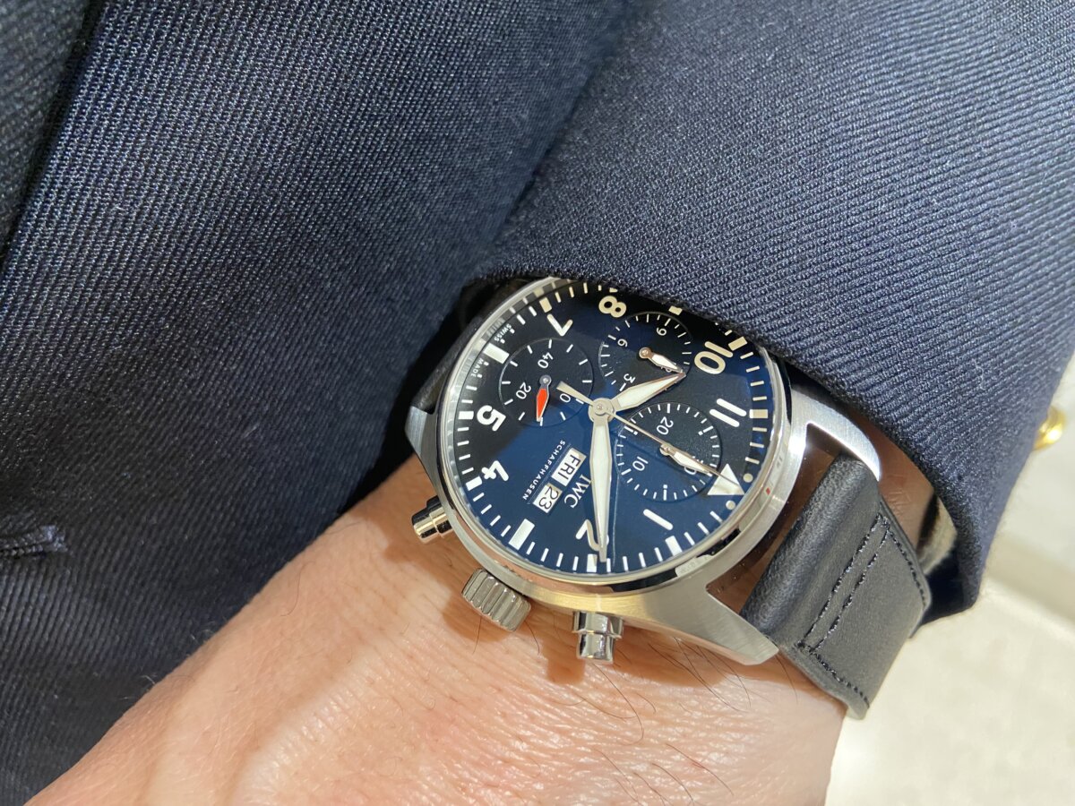 IWC 待望のブラックダイヤル「パイロット・ウォッチ・クロノ