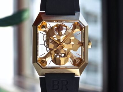 スケルトン仕様の魅力とは？”ベル＆ロスのブロンズの輝き：BR01サイバースカルブロンズのユニークな時計体験”