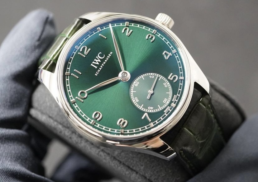 IWC 限定モデル！？グリーンダイヤルが入荷 - IWC 