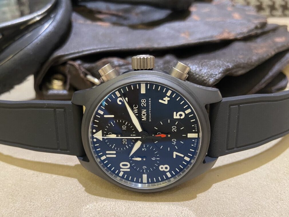 IWC初の41mmセラミックケースを採用した「パイロット・ウォッチ・クロノグラフ 41トップガン（IW389401） - IWC 