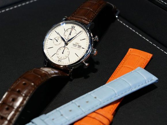 IWC FAIR×ポートフィノは、カラーストラップおすすめです。 | oomiya