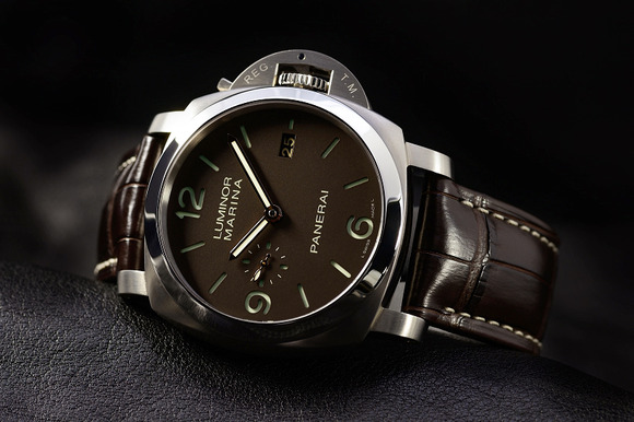 PANERAI ルミノール44mm用　ブラウン カウチュー (ラバーベルト) 発表!