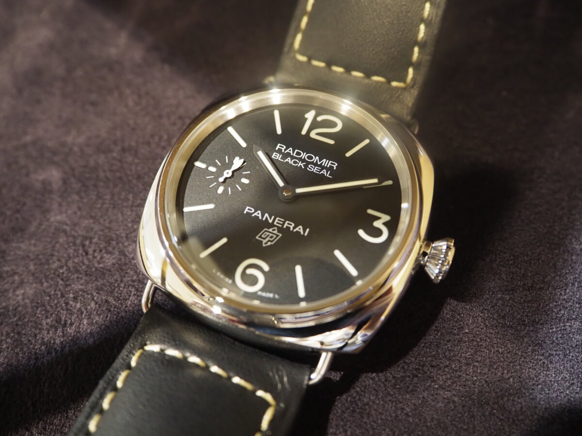 パネライ PANERAI ラジオミール ブラックシール PAM00292 メンズ 腕時計 ブラック 文字盤 スモールセコンド 手巻き Radiomir VLP 90196821