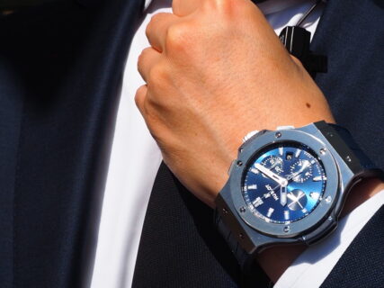 この夏にオススメの時計はこれ！ウブロ「ビッグ・バン スチール ブルー」301.SX.7170.LR