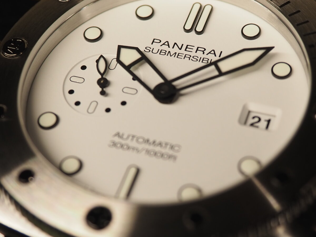 PANERAI サブマーシブル クアランタクアトロ ビアンコ PAM01226