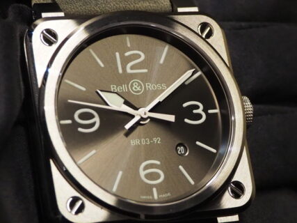 おしゃれさんが選ぶ時計！ベル&ロス「BR 03-92 GREY LUM」